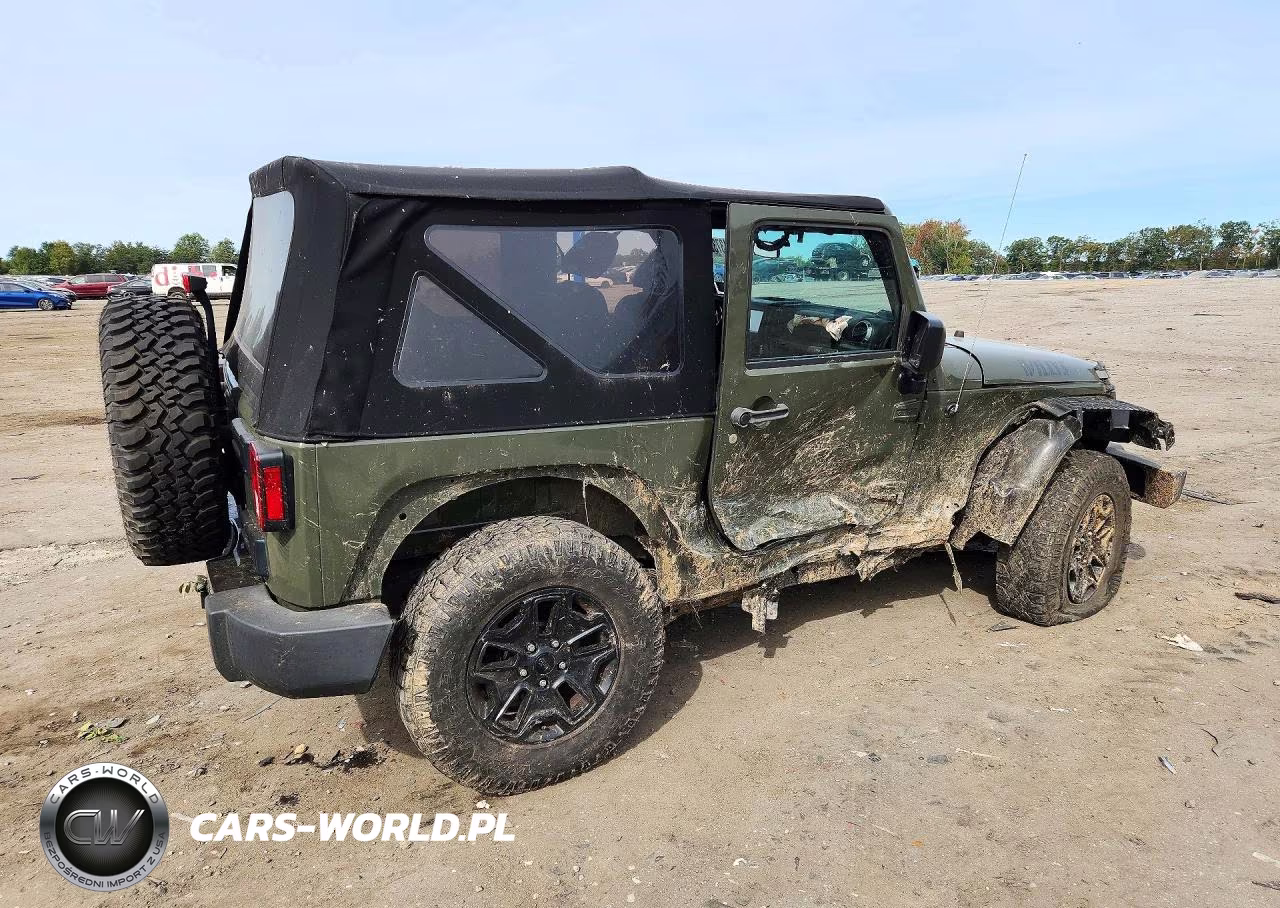 2015 Jeep Wrangler Sport VIN:1C4AJWAG3FL579735 - 3