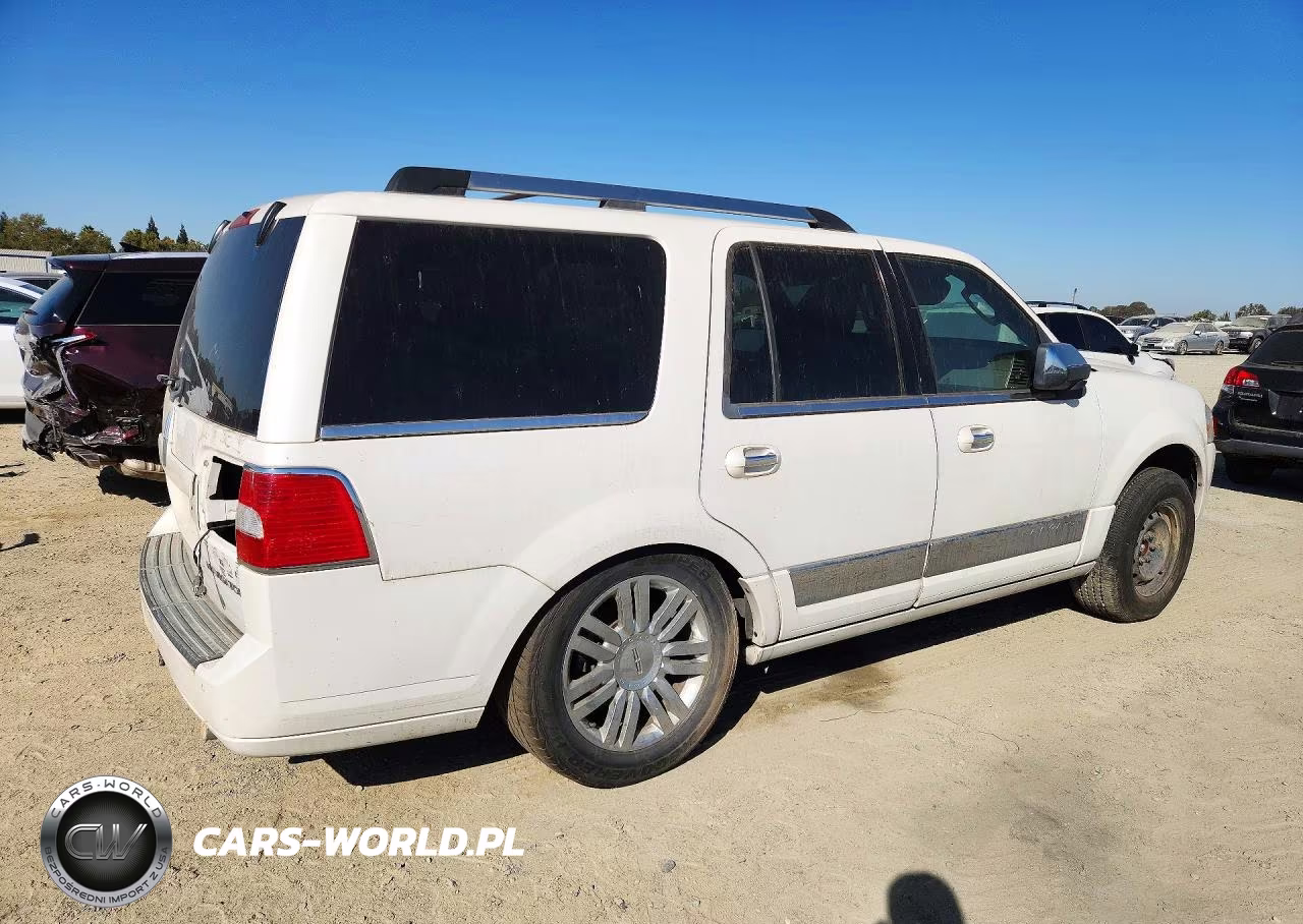 2010 Lincoln Navigator VIN:5LMJJ2J52AEJ09970 - 3