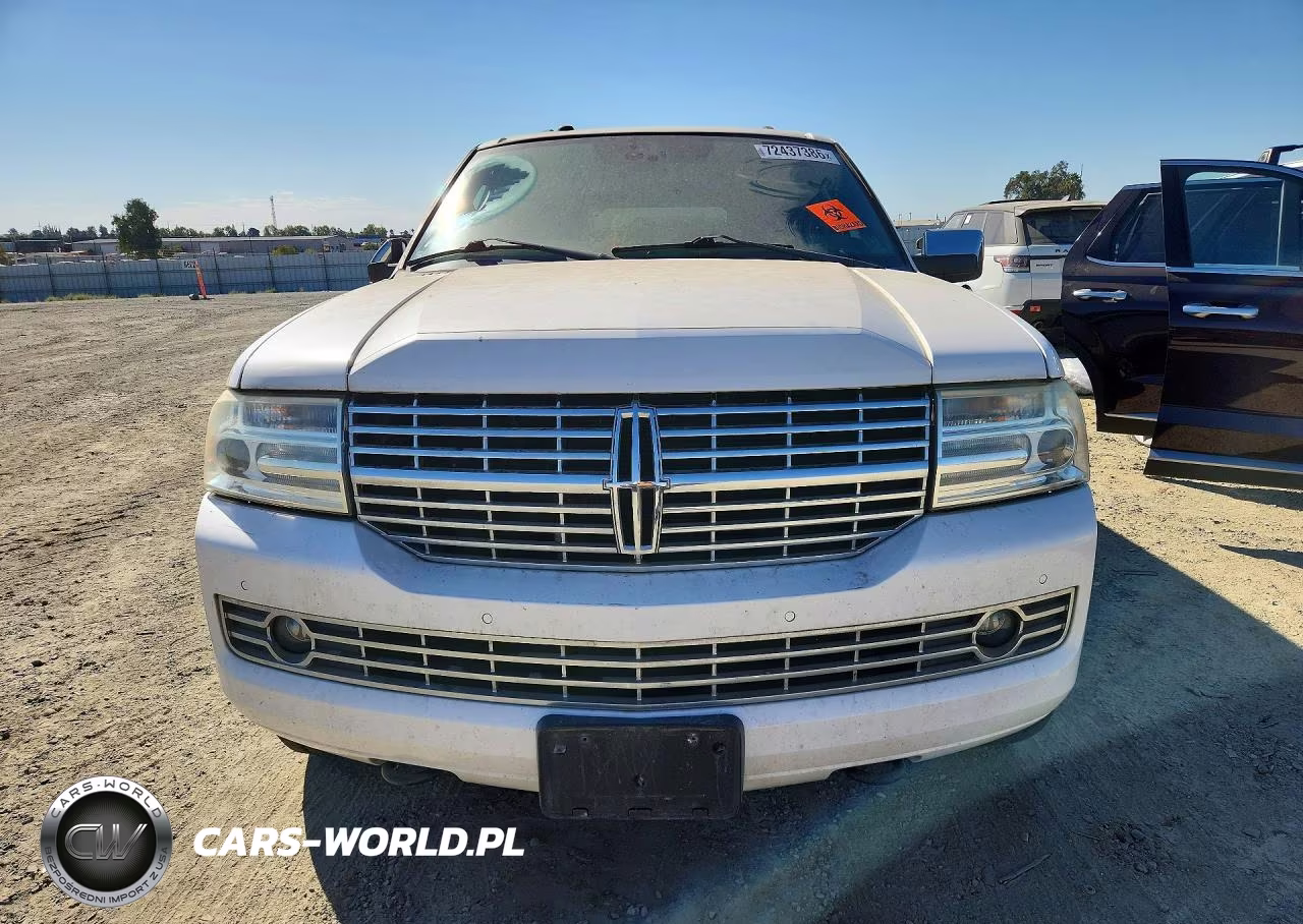 2010 Lincoln Navigator VIN:5LMJJ2J52AEJ09970 - 5