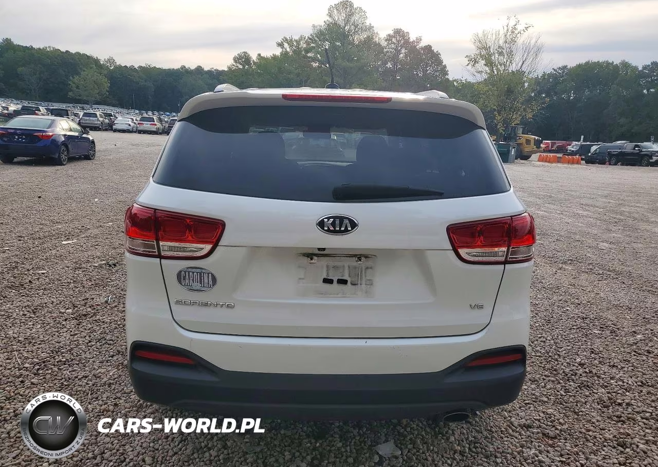 2018 Kia Sorento Lx V6 VIN:5XYPG4A59JG361427 - 6