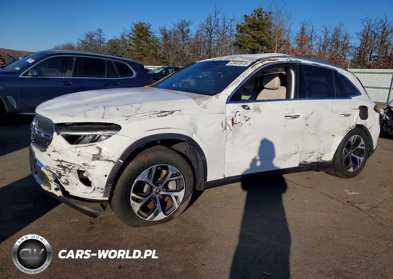 2025 Mercedes-Benz Glc 350E