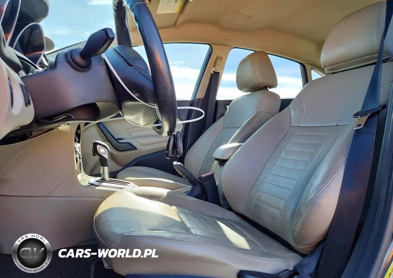 2014 Ford Fiesta Titanium VIN:3FADP4CJ1EM100448 - 7