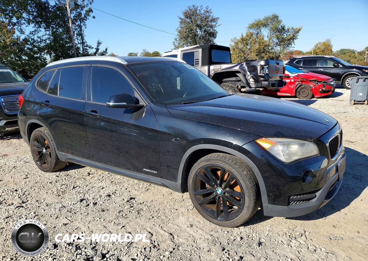 2013 BMW X1 xDrive28I VIN:WBAVL1C57DVR84540 - 4