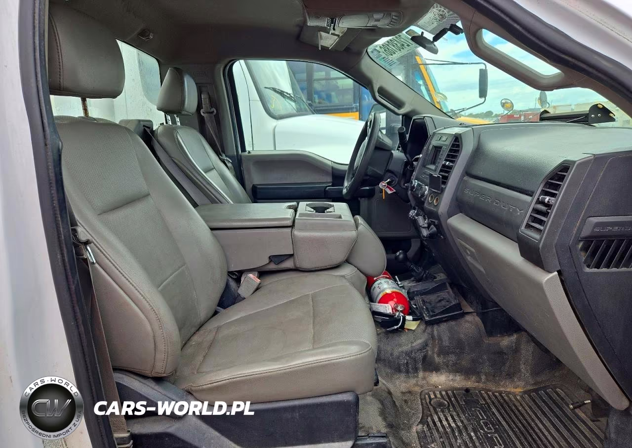 2019 Ford F550 Super Duty VIN:1FDUF5HT4KDA13482 - 10