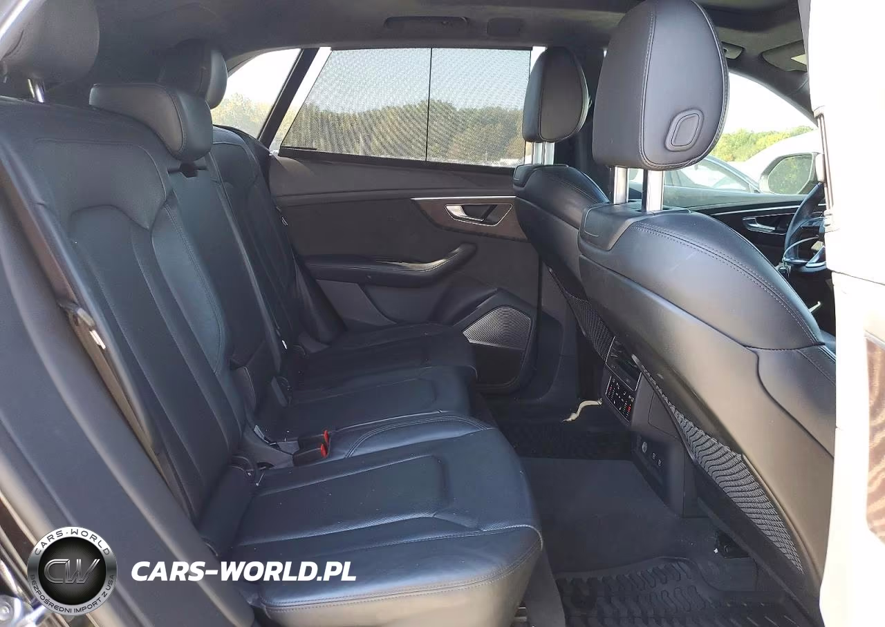 2021 Audi Q8 Prestige S-Line VIN:WA1FVAF14MD003624 - 10