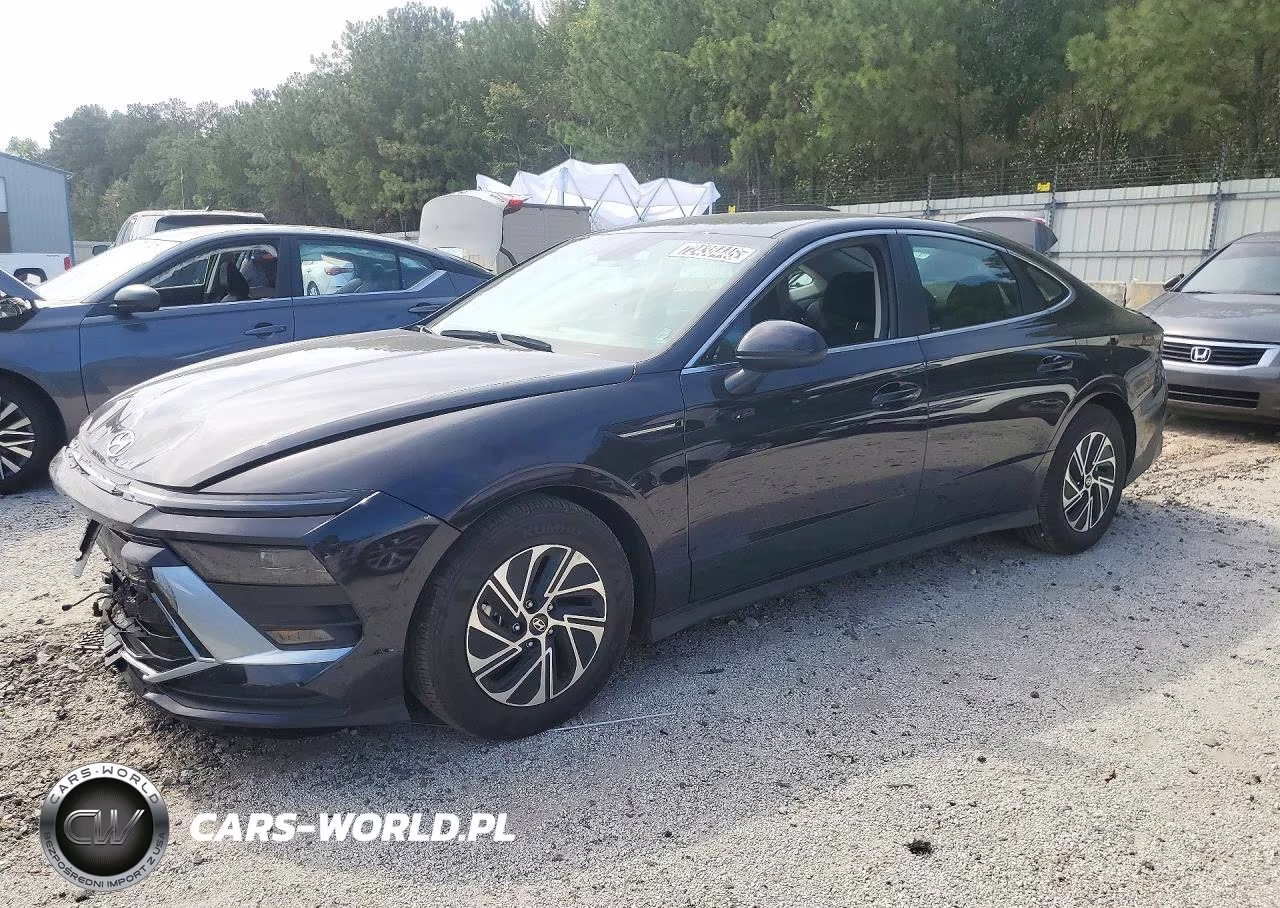 2026 Hyundai Sonata Hybrid Blue VIN:KMHL24JJ2TA168920 - 1