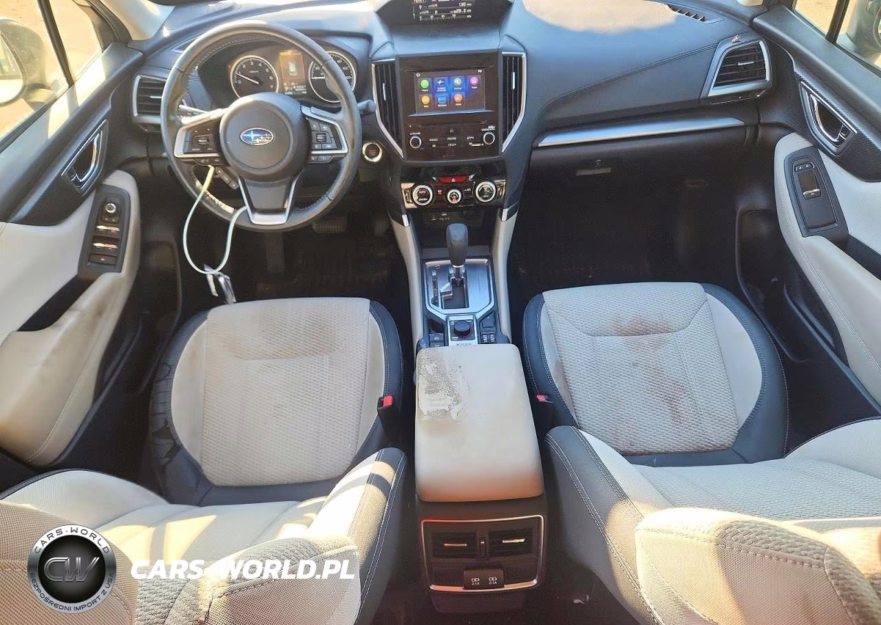 2019 Subaru Forester Premium VIN:JF2SKAGC0KH517801 - 8