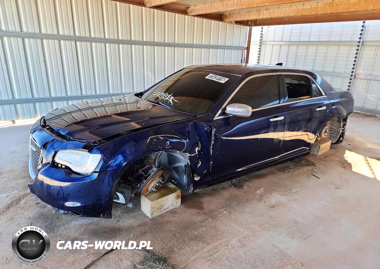 2016 Chrysler 300C Platinum