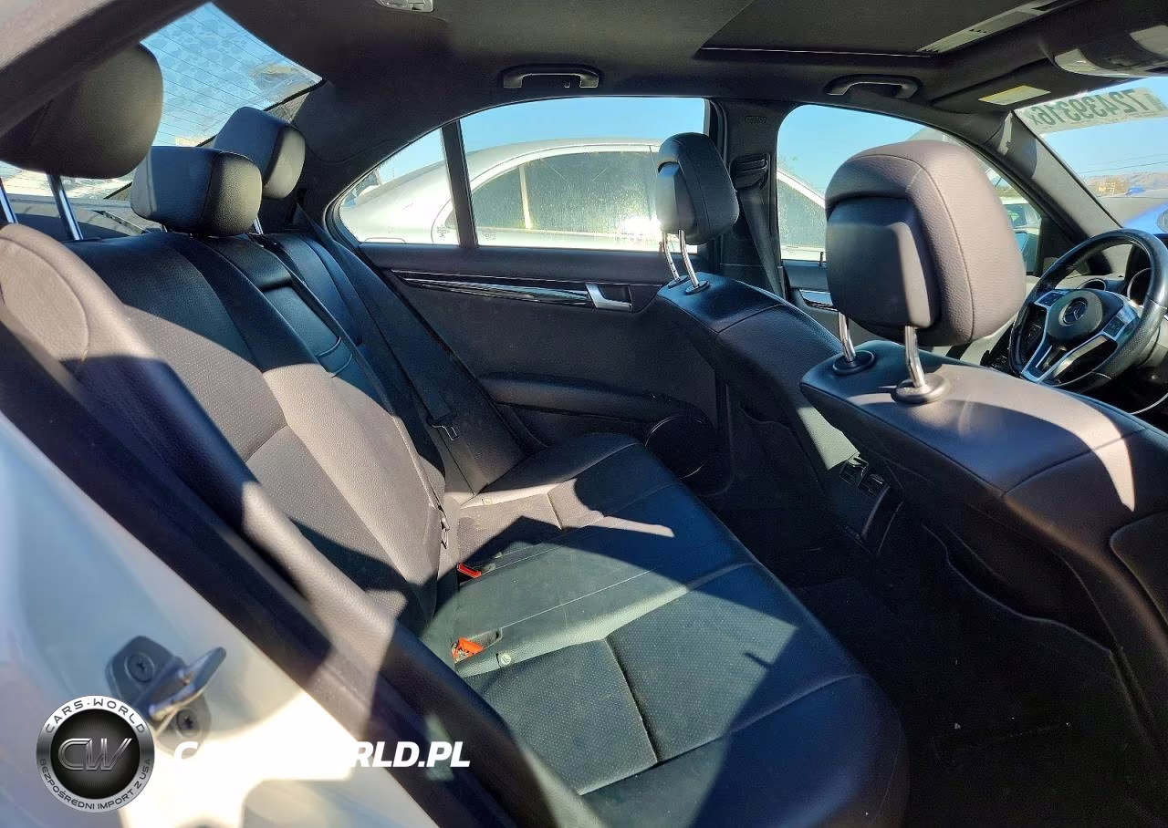 2012 Mercedes-Benz C 350 VIN:WDDGF5HB6CR191574 - 10