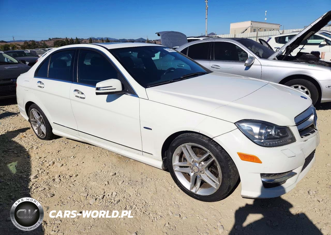 2012 Mercedes-Benz C 350 VIN:WDDGF5HB6CR191574 - 4