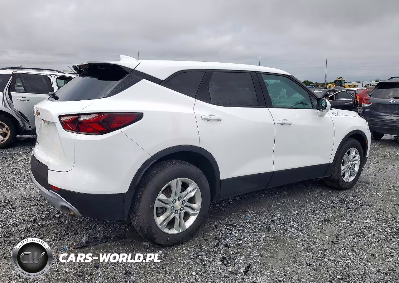 2021 Chevrolet Blazer 2Lt VIN:3GNKBHRS0MS556613 - 3