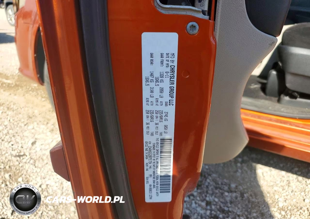 2011 Dodge Grand Caravan Crew VIN:2D4RN5DG2BR751724 - 13