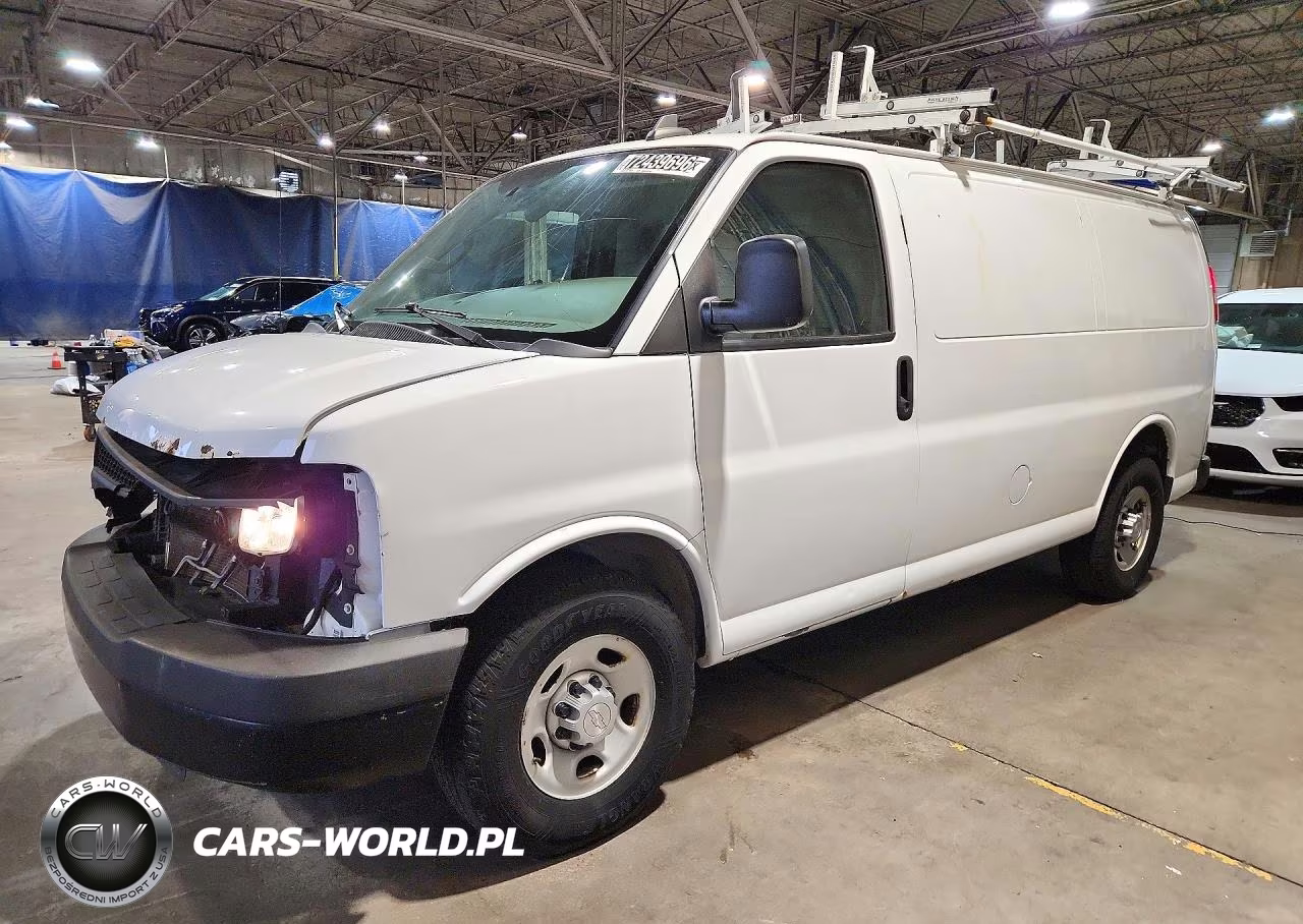 2016 Chevrolet Express G2500 VIN:1GCWGAFF9G1148031 - 1