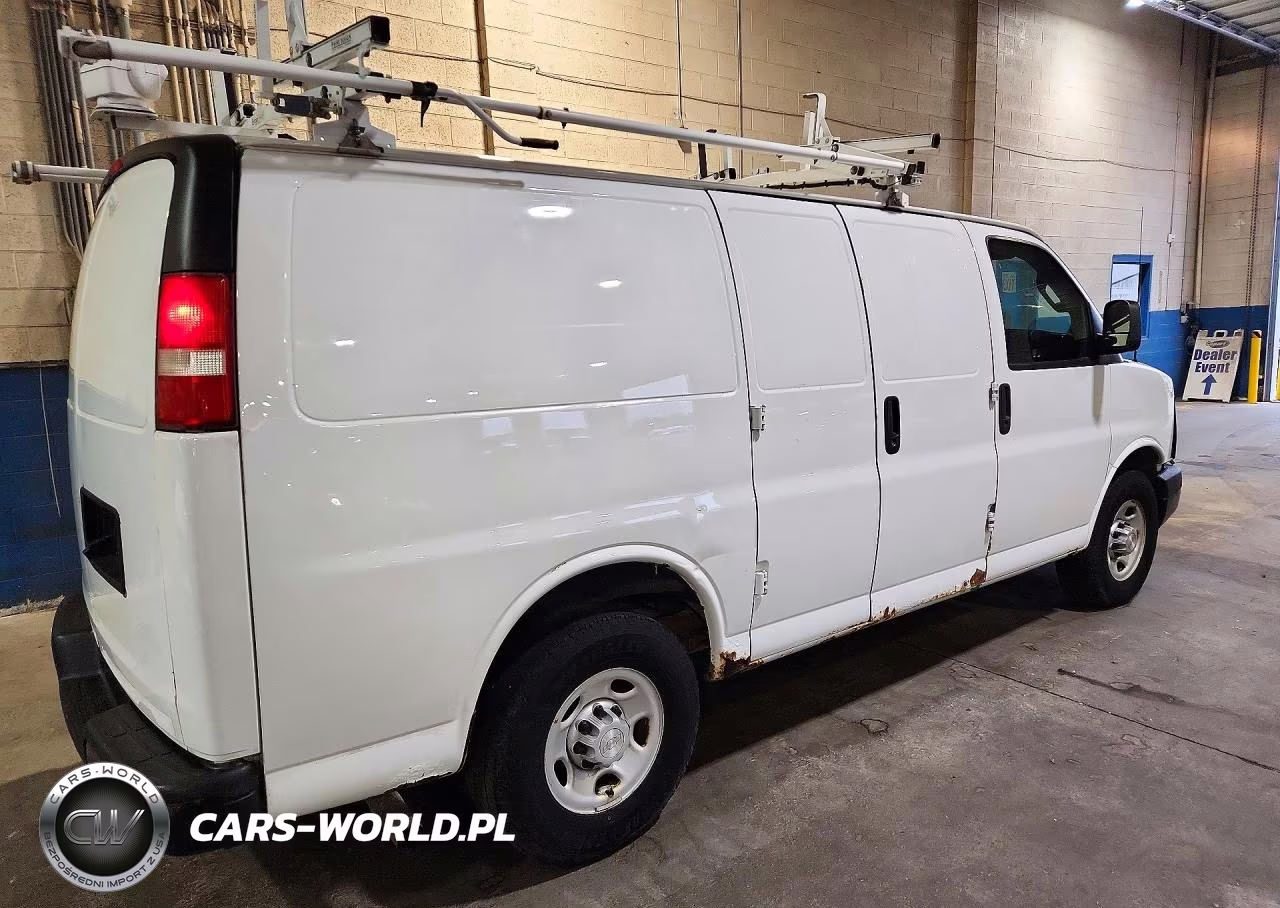 2016 Chevrolet Express G2500 VIN:1GCWGAFF9G1148031 - 3
