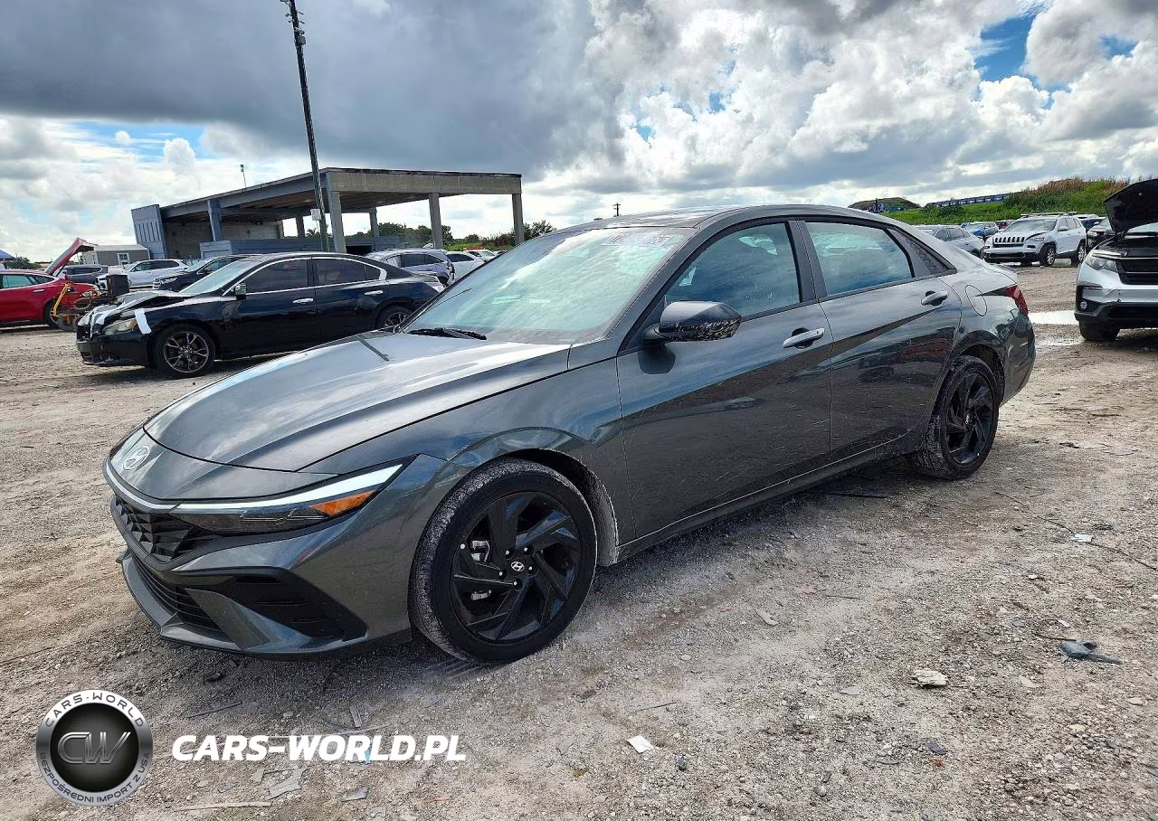 2026 Hyundai Elantra Sel Sport – zdjęcie 1 z 12