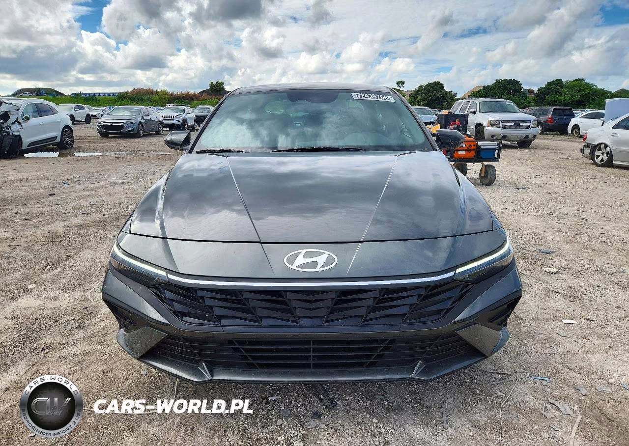 2026 Hyundai Elantra Sel Sport VIN:KMHLM4DG8TU224772 - 5