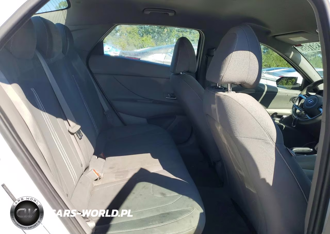 2021 Hyundai Elantra Sel VIN:5NPLM4AG3MH022376 - 10