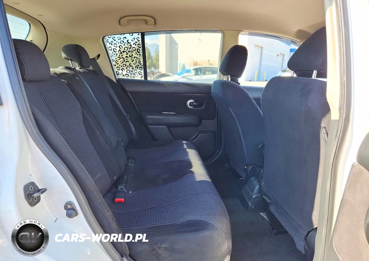 2010 Nissan Versa 1.8 S VIN:3N1BC1CP0AL419570 - 10