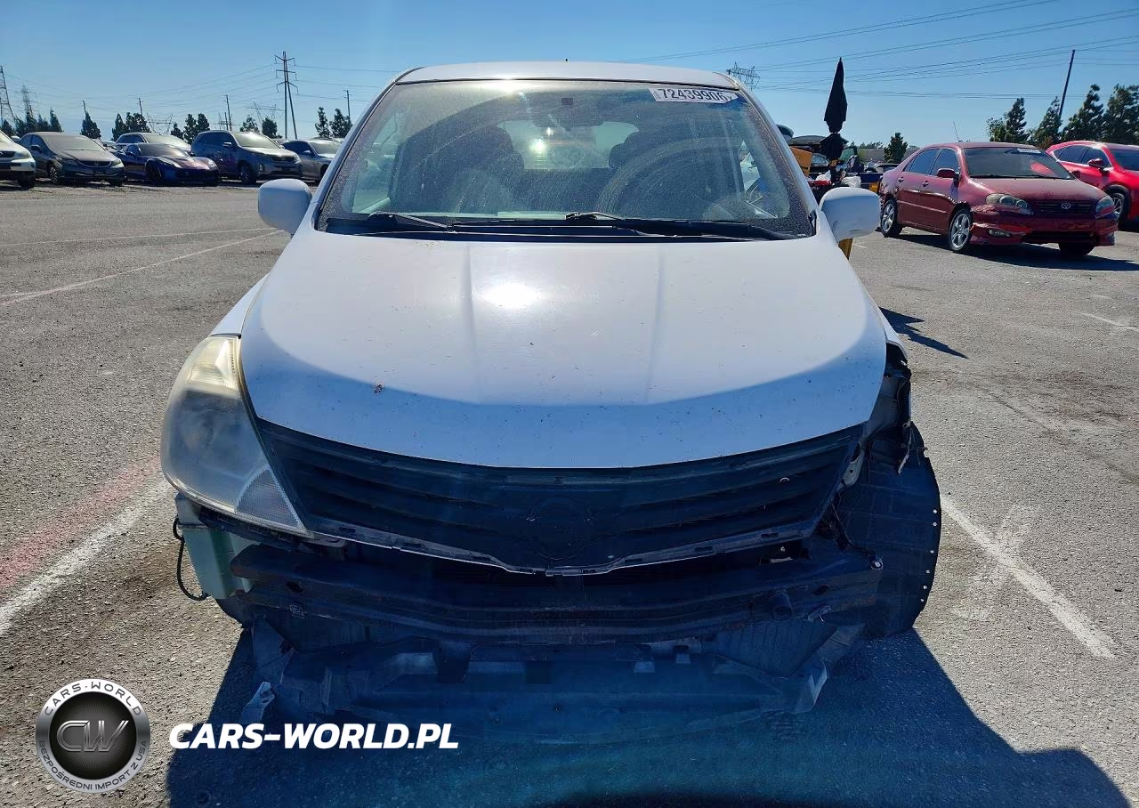2010 Nissan Versa 1.8 S VIN:3N1BC1CP0AL419570 - 5