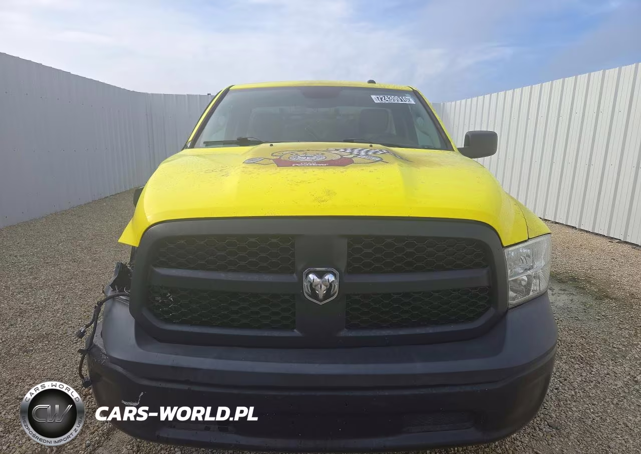 2022 Ram 1500 Classic Tradesman VIN:3C6JR6DG0NG233925 - 5