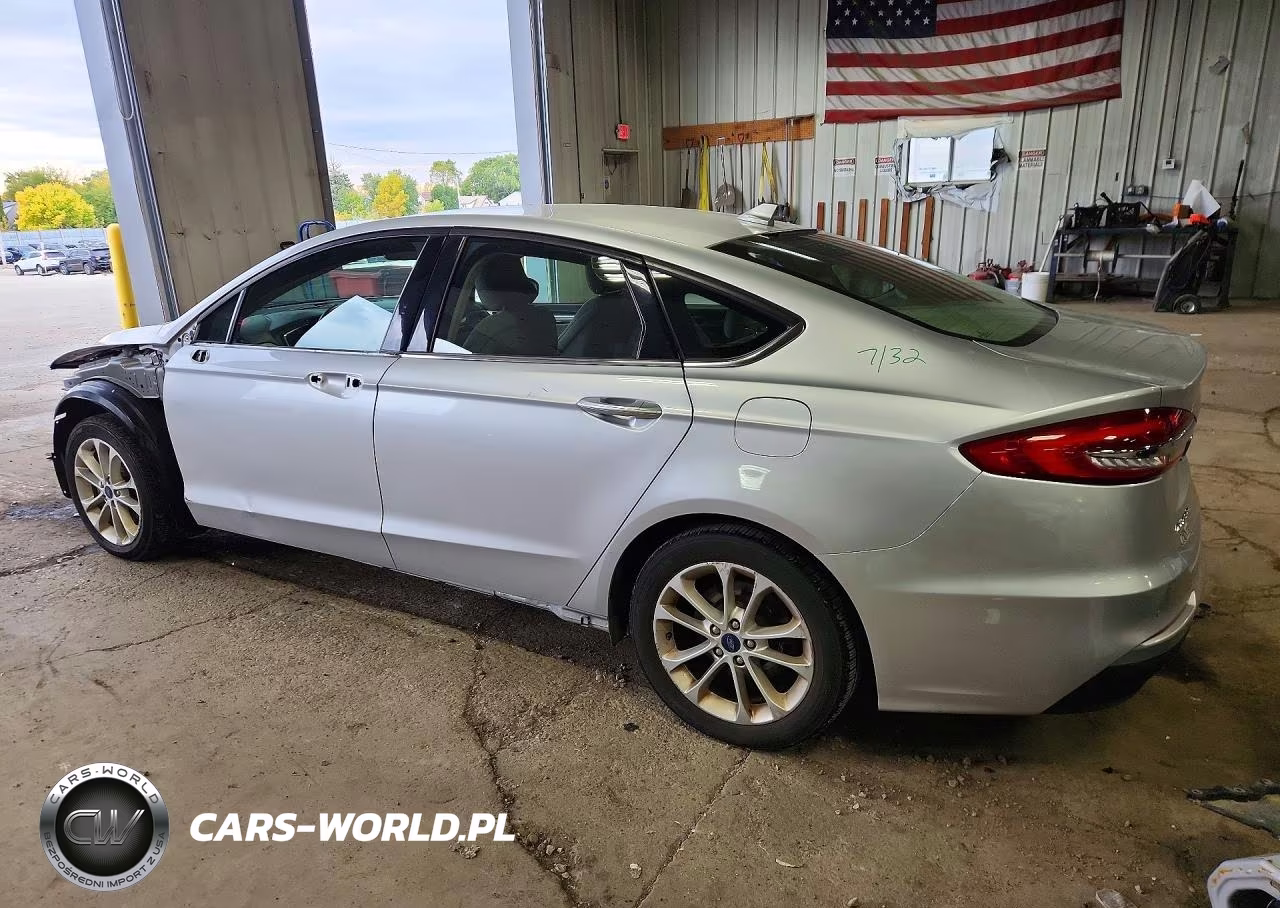 2019 Ford Fusion Se VIN:3FA6P0LU3KR206779 - 2
