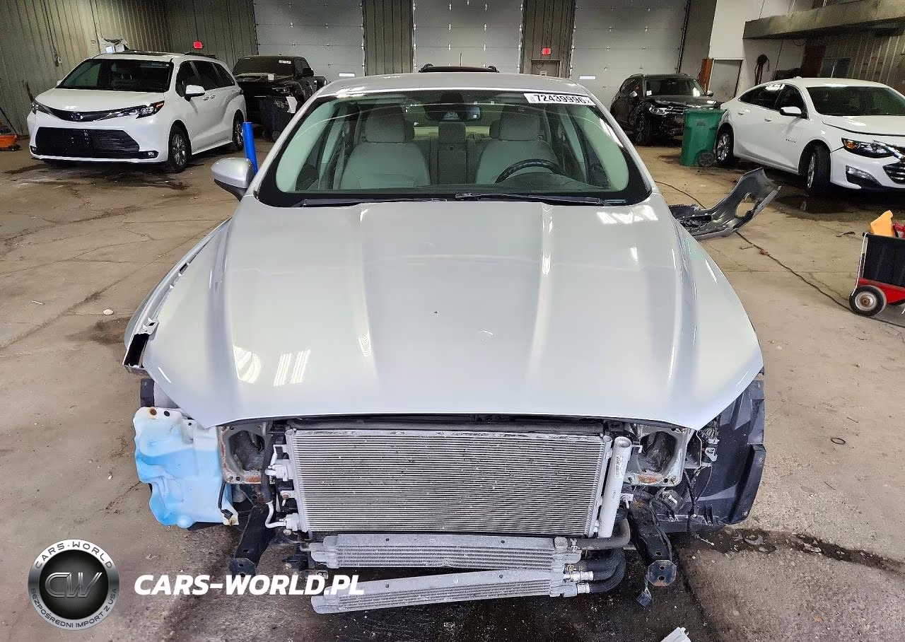 2019 Ford Fusion Se VIN:3FA6P0LU3KR206779 - 5