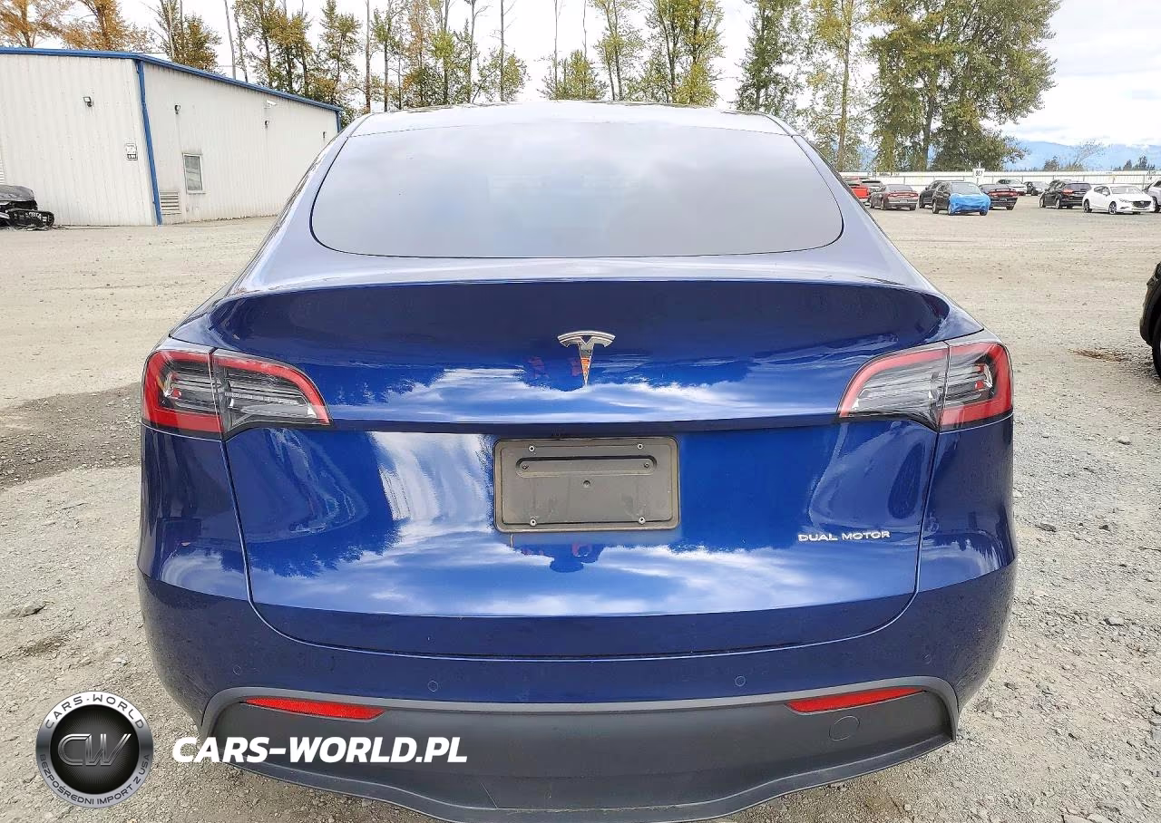 2022 Tesla Model Y VIN:7SAYGAEE9NF506401 - 6
