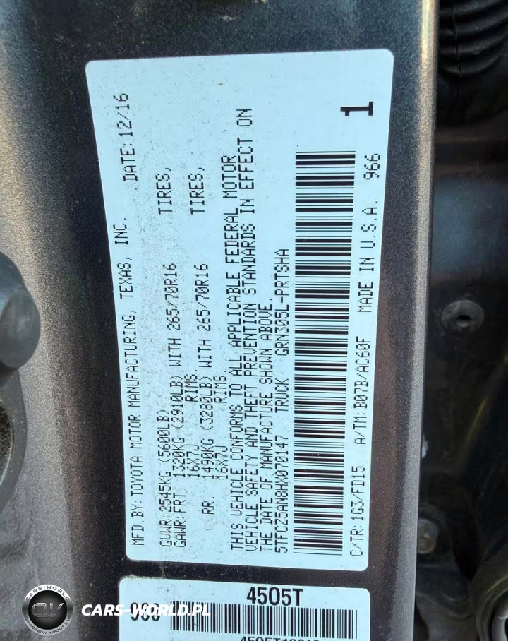 2017 Toyota Tacoma Trd Off-Road VIN:5TFCZ5AN8HX070147 - 10