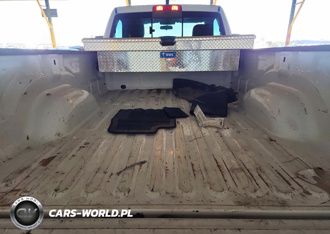 2024 Ram 2500 Tradesman VIN:3C6MR5AJ1RG212093 - 10