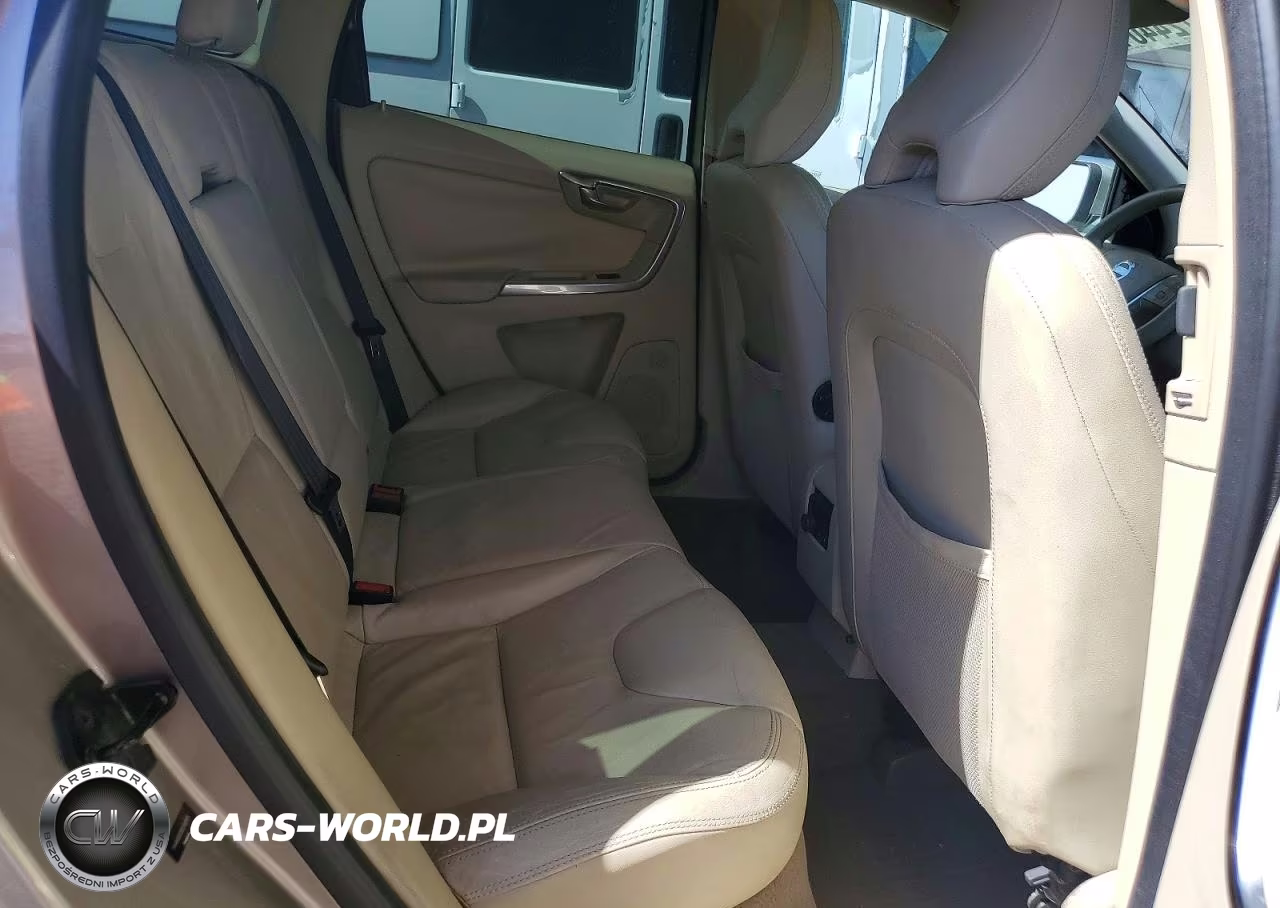 2013 Volvo Xc60 T6 VIN:YV4902DZ0D2383814 - 11