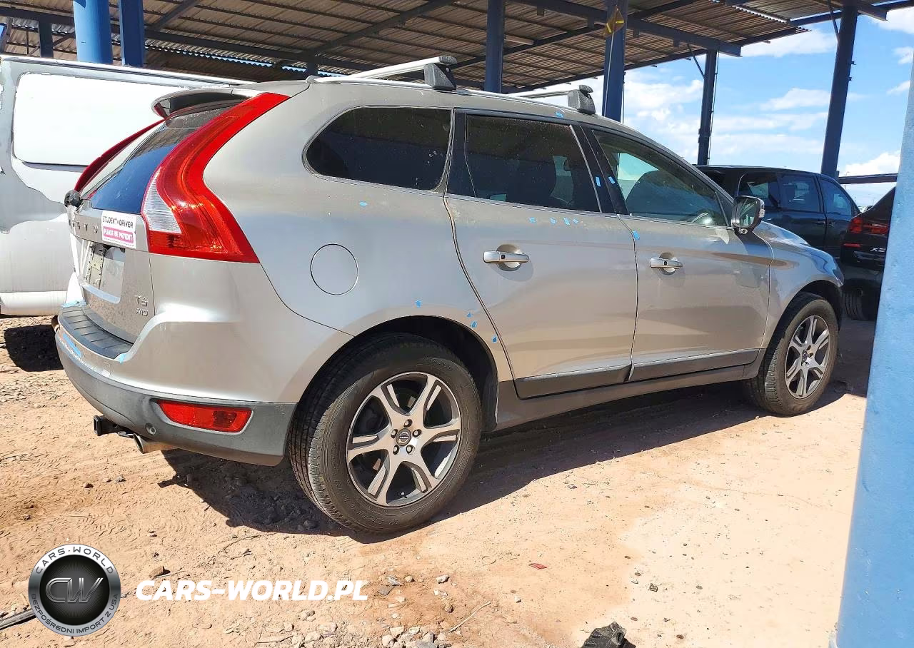 2013 Volvo Xc60 T6 VIN:YV4902DZ0D2383814 - 3
