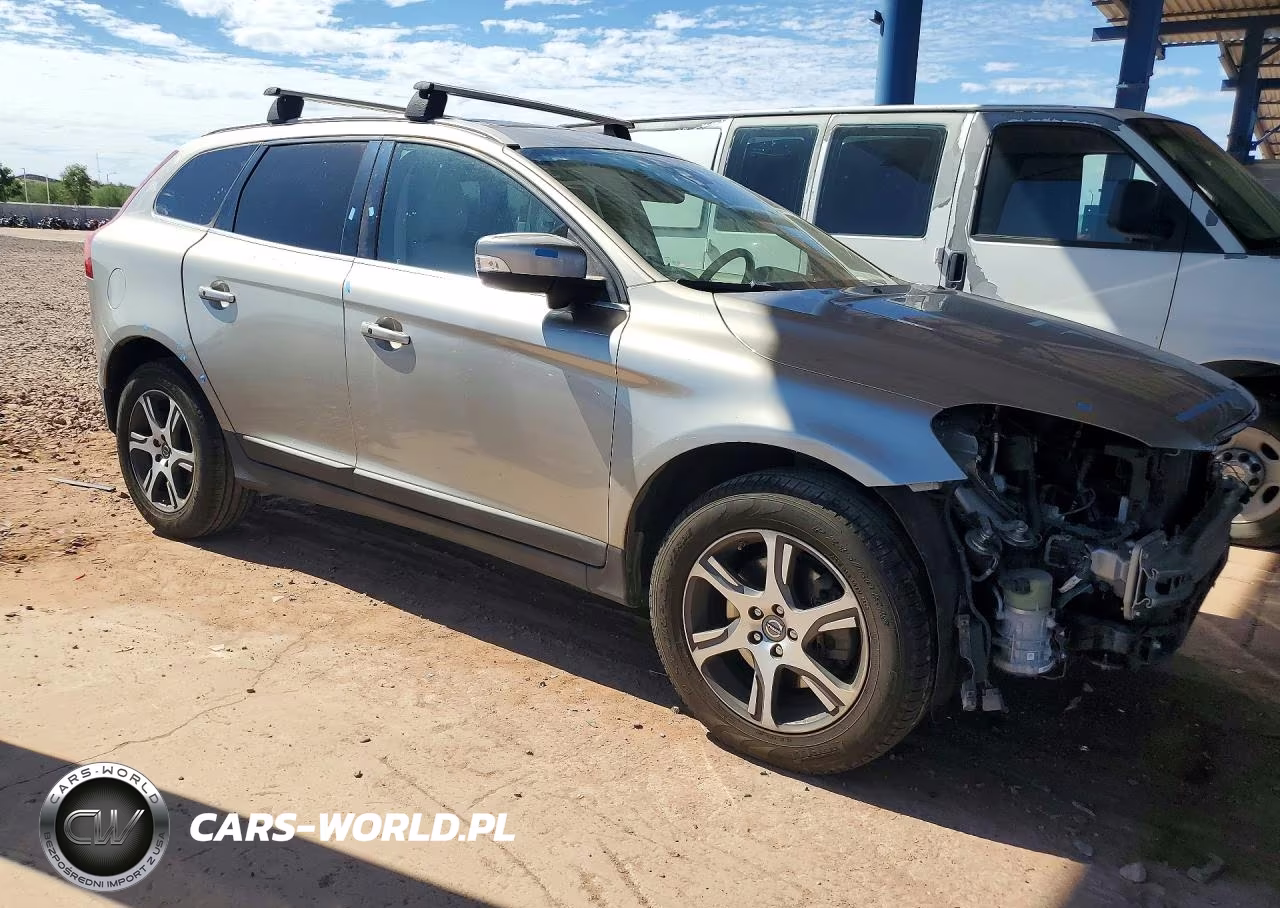 2013 Volvo Xc60 T6 VIN:YV4902DZ0D2383814 - 4