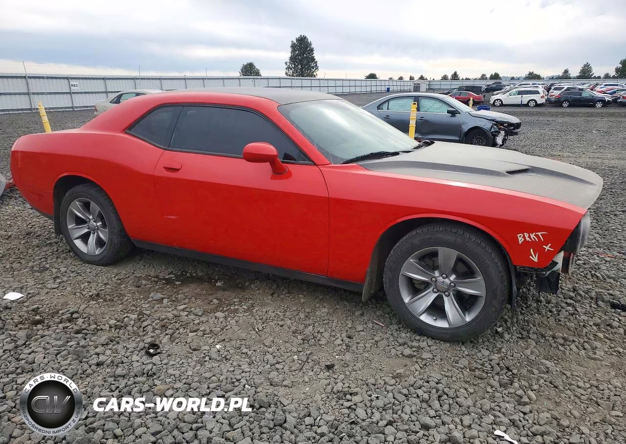 2016 Dodge Challenger Sxt VIN:2C3CDZAG2GH198849 - 4