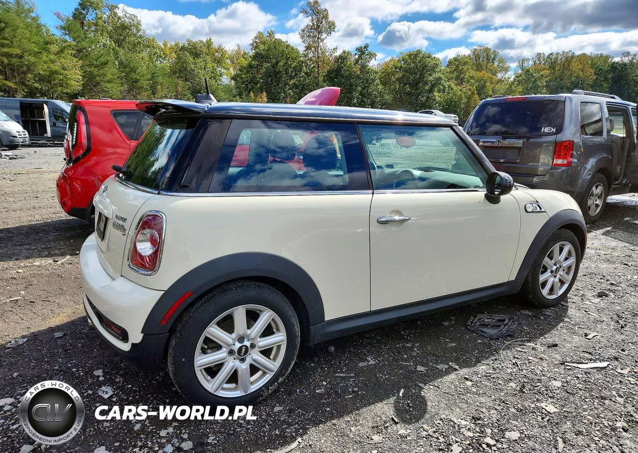 2011 Mini Cooper S VIN:WMWSV3C51BTY14014 - 3