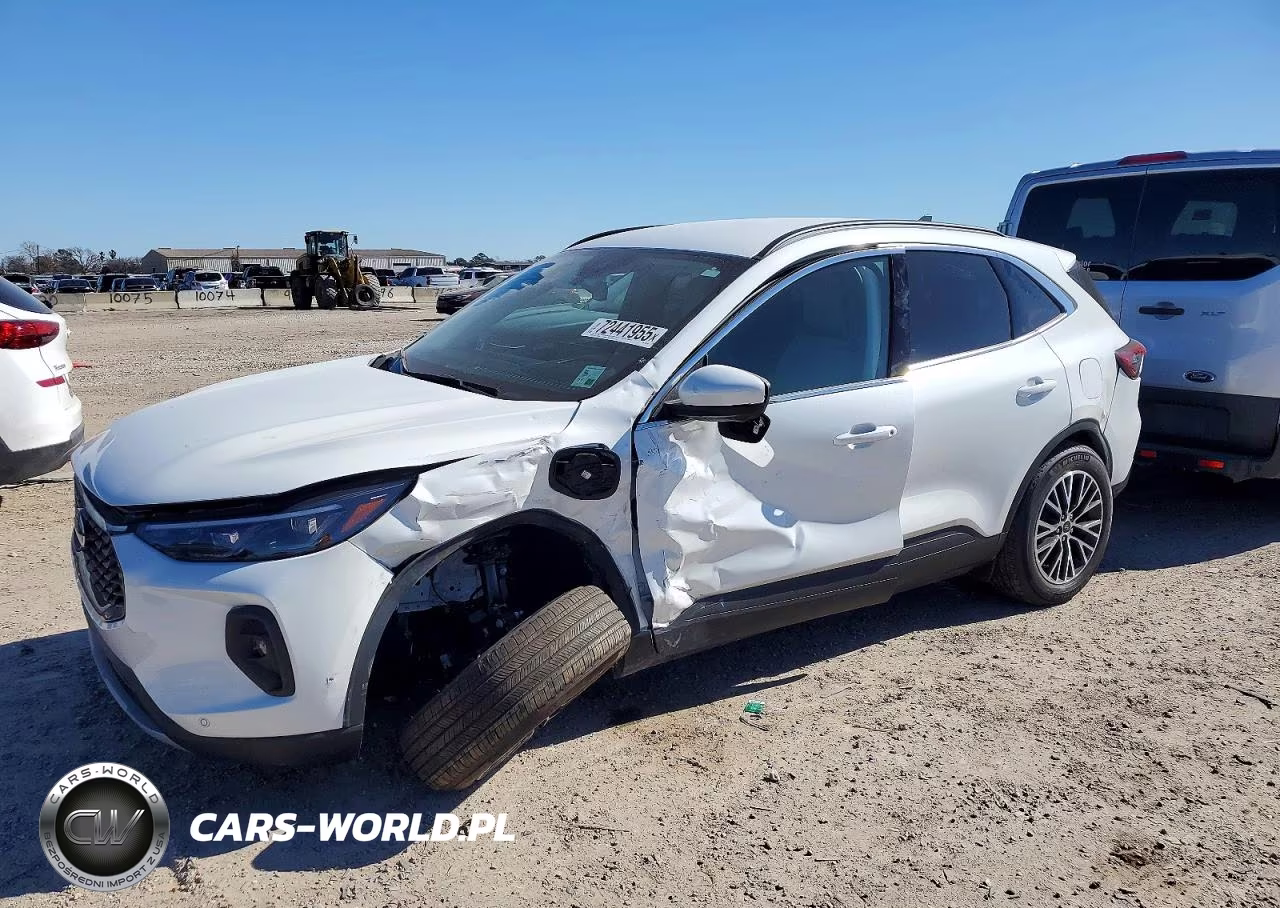 2025 Ford Escape