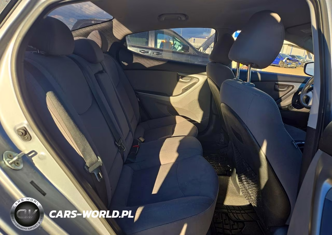 2016 Hyundai Elantra Se VIN:5NPDH4AE1GH711764 - 10