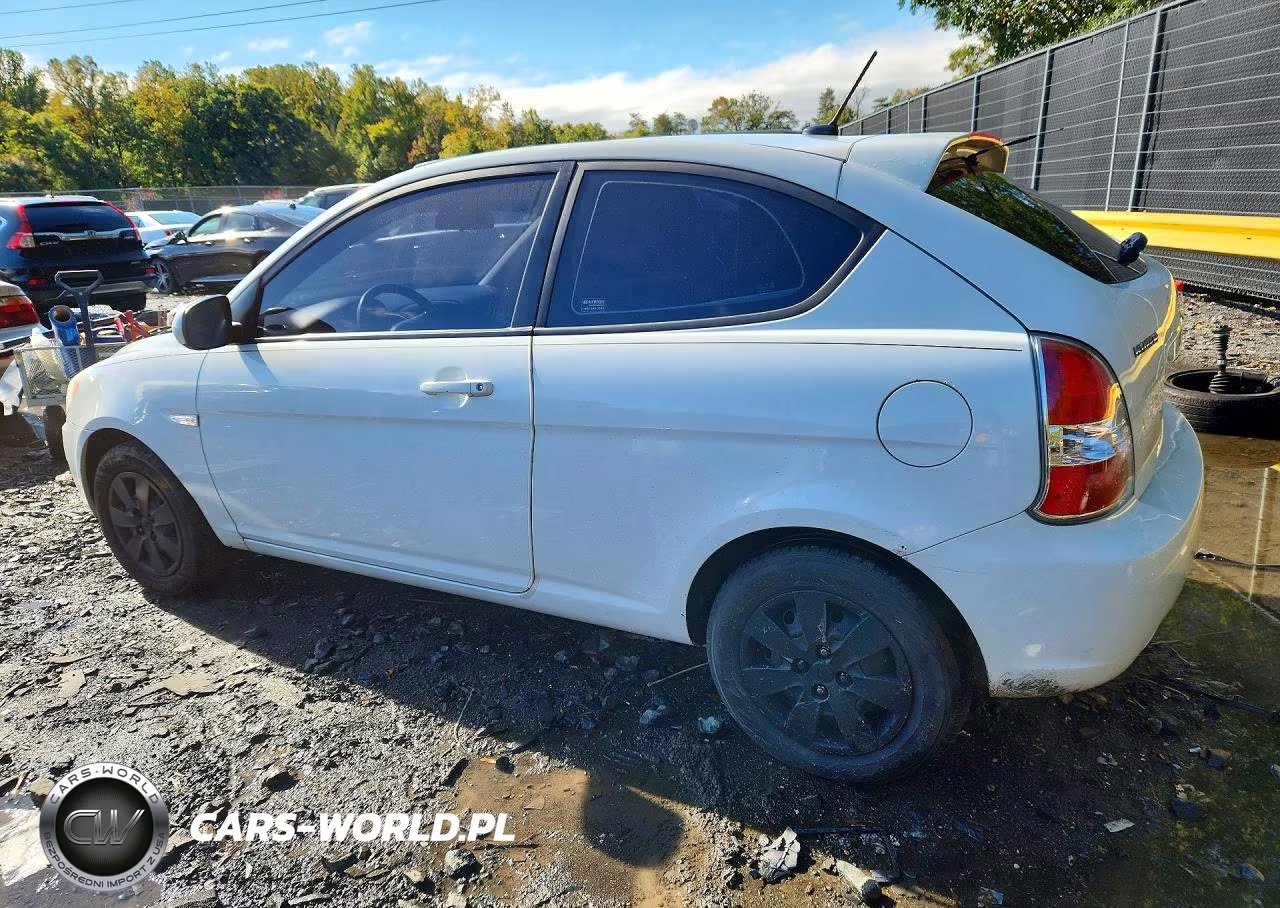 2010 Hyundai Accent Gs VIN:KMHCM3AC2AU171754 - 2