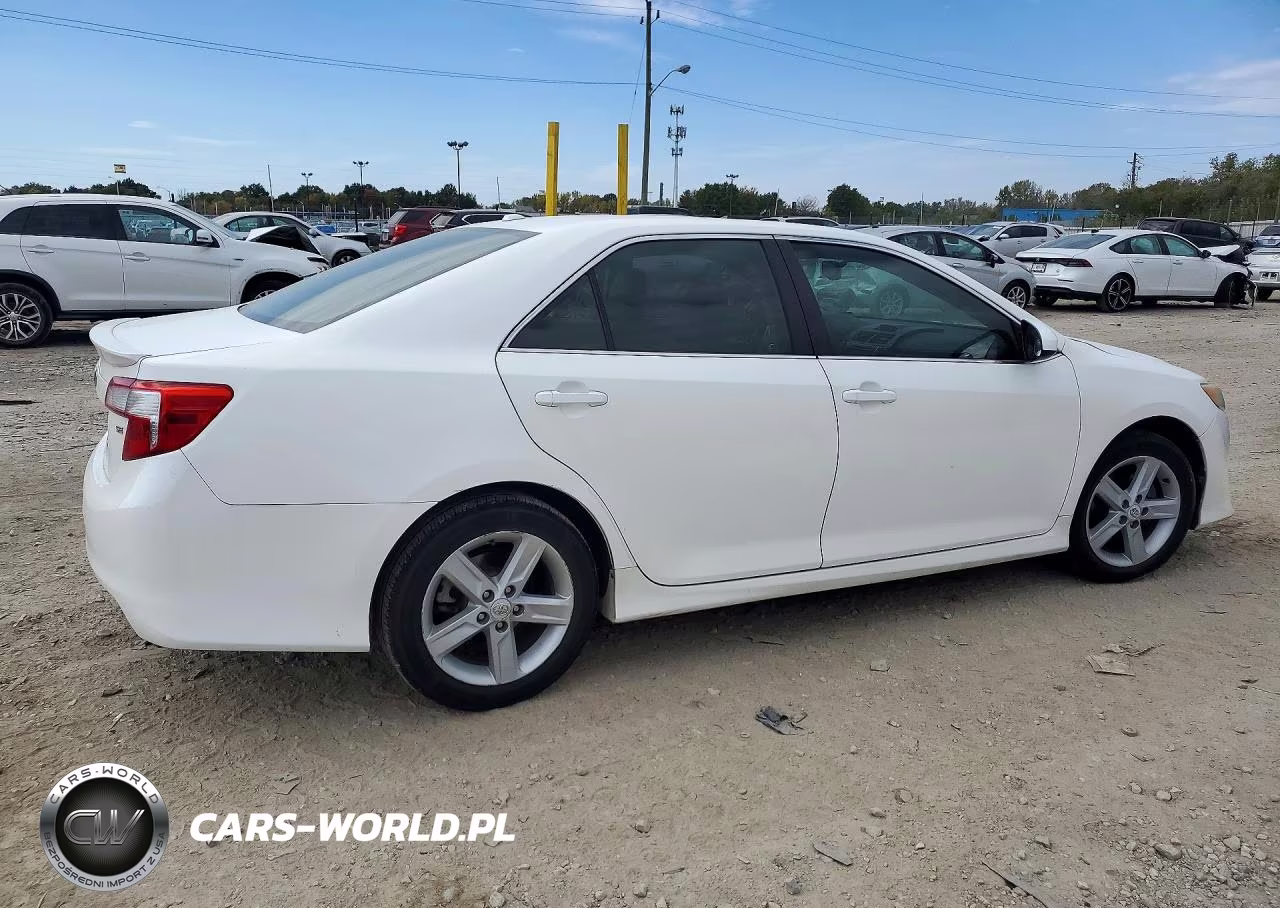 2012 Toyota Camry Se VIN:4T1BF1FK7CU563741 - 3