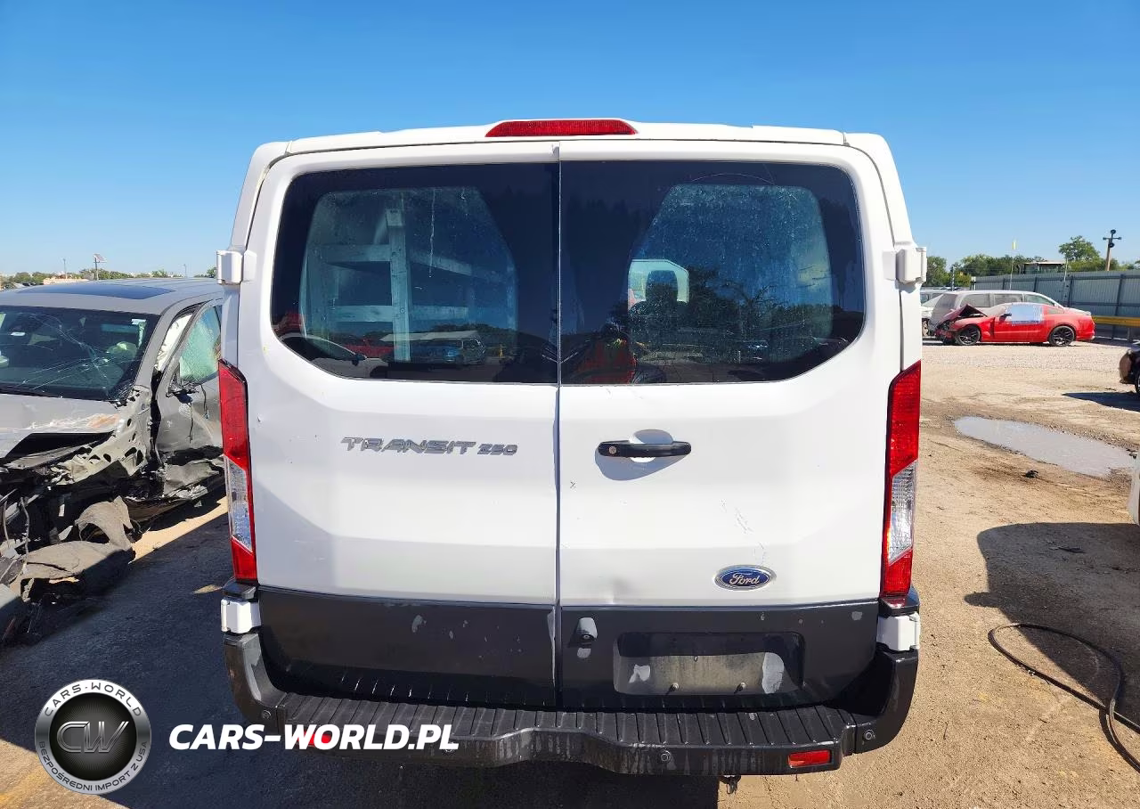 2019 Ford Transit T-250 VIN:1FTYR1ZM7KKB75812 - 6