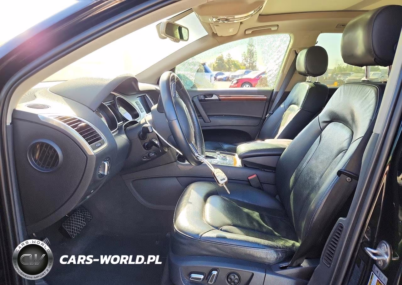 2015 Audi Q7 Premium Plus VIN:WA1LGAFE1FD019668 - 7