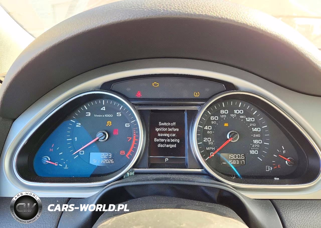 2015 Audi Q7 Premium Plus VIN:WA1LGAFE1FD019668 - 9