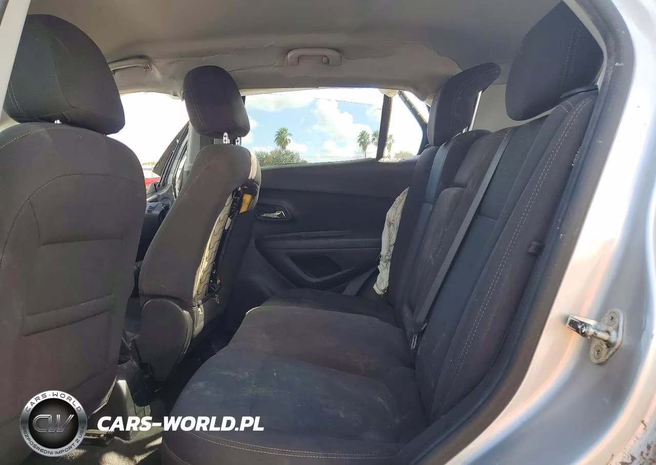 2020 Chevrolet Trax Ls VIN:KL7CJKSB0LB039780 - 10