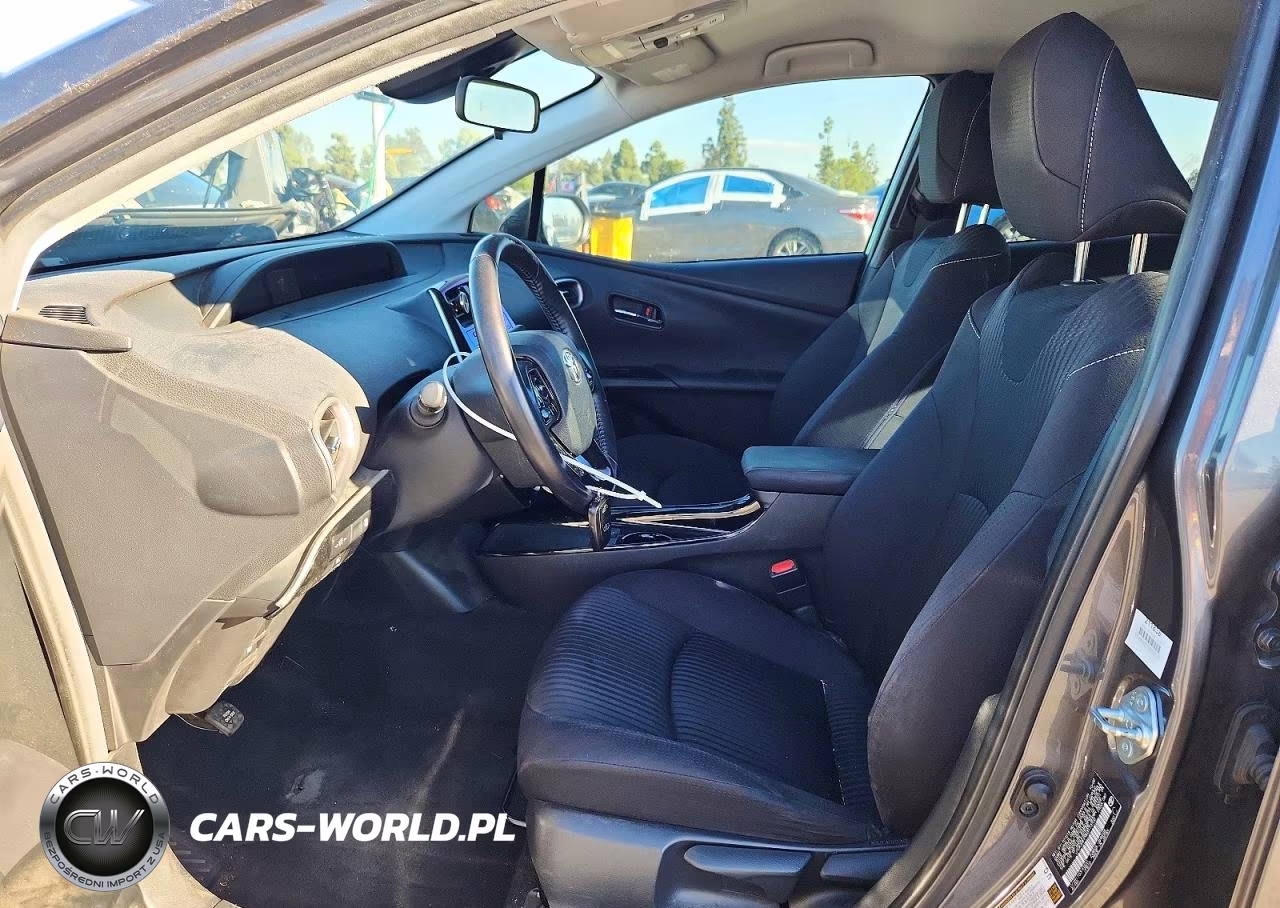 2021 Toyota Prius Prime Le VIN:JTDKAMFP9M3173702 - 7