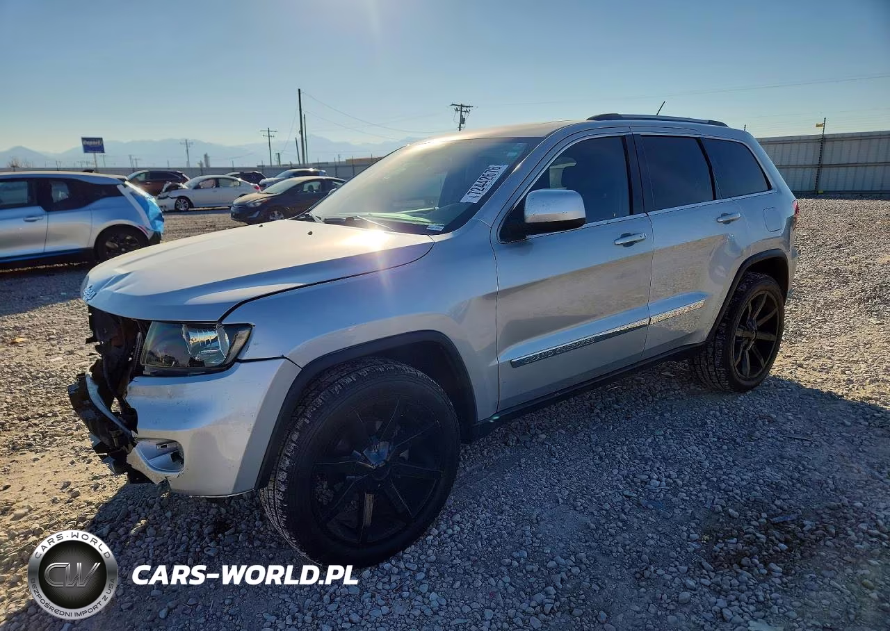 2012 Jeep Grand Cherokee Laredo – zdjęcie 1 z 12
