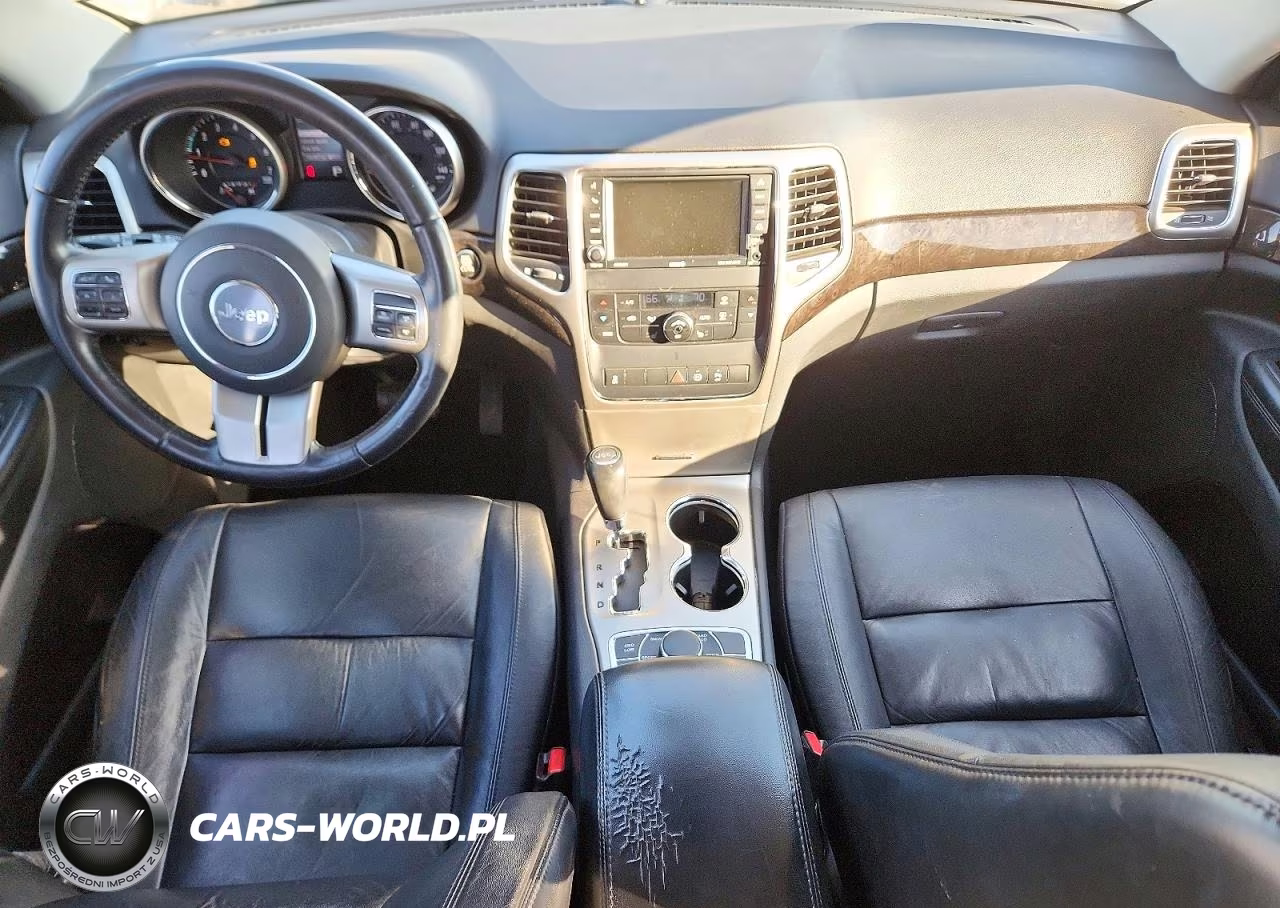 2012 Jeep Grand Cherokee Laredo VIN:1C4RJFAG1CC244648 - 8