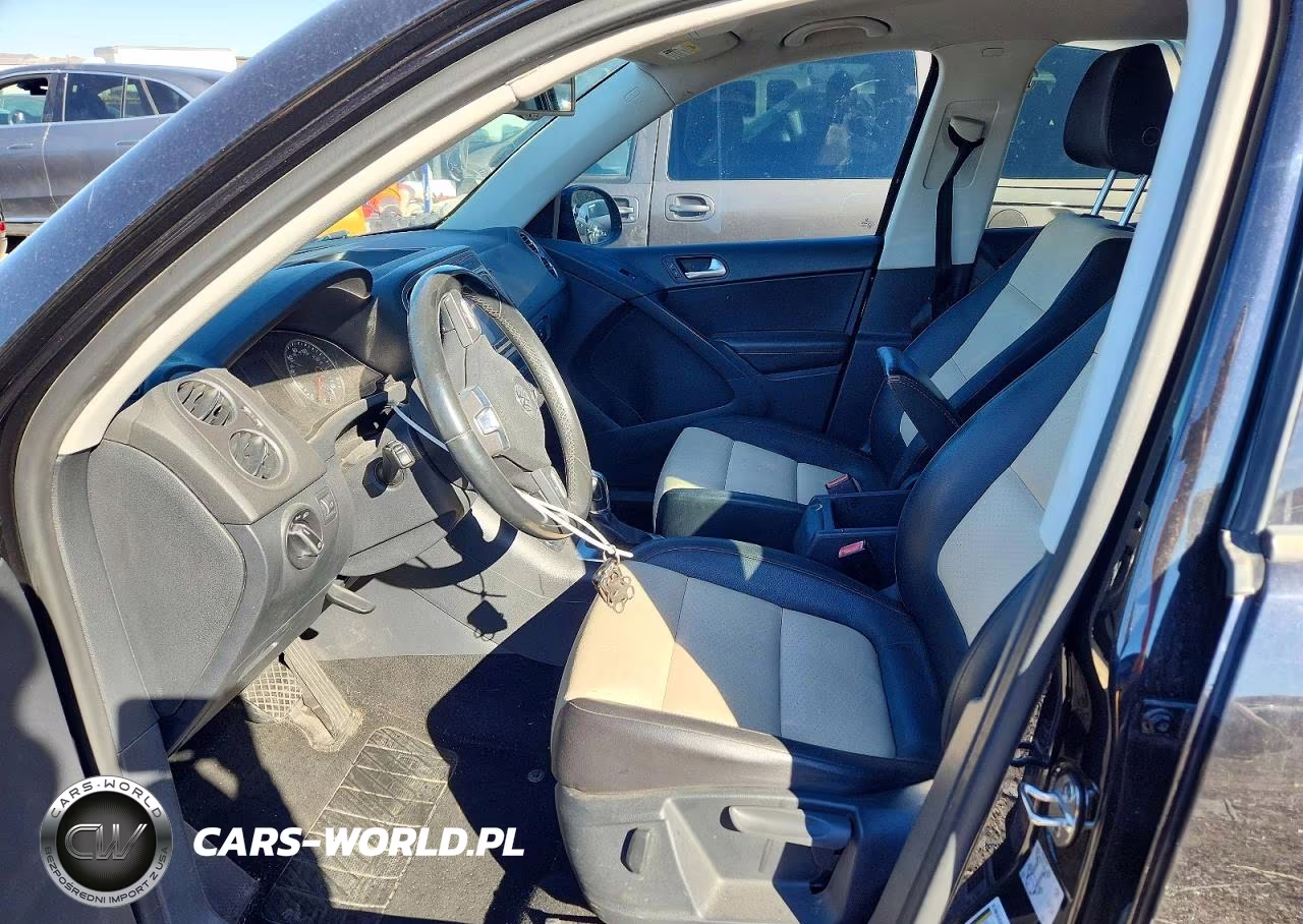 2017 Volkswagen Tiguan S VIN:WVGAV7AX0HK020397 - 7