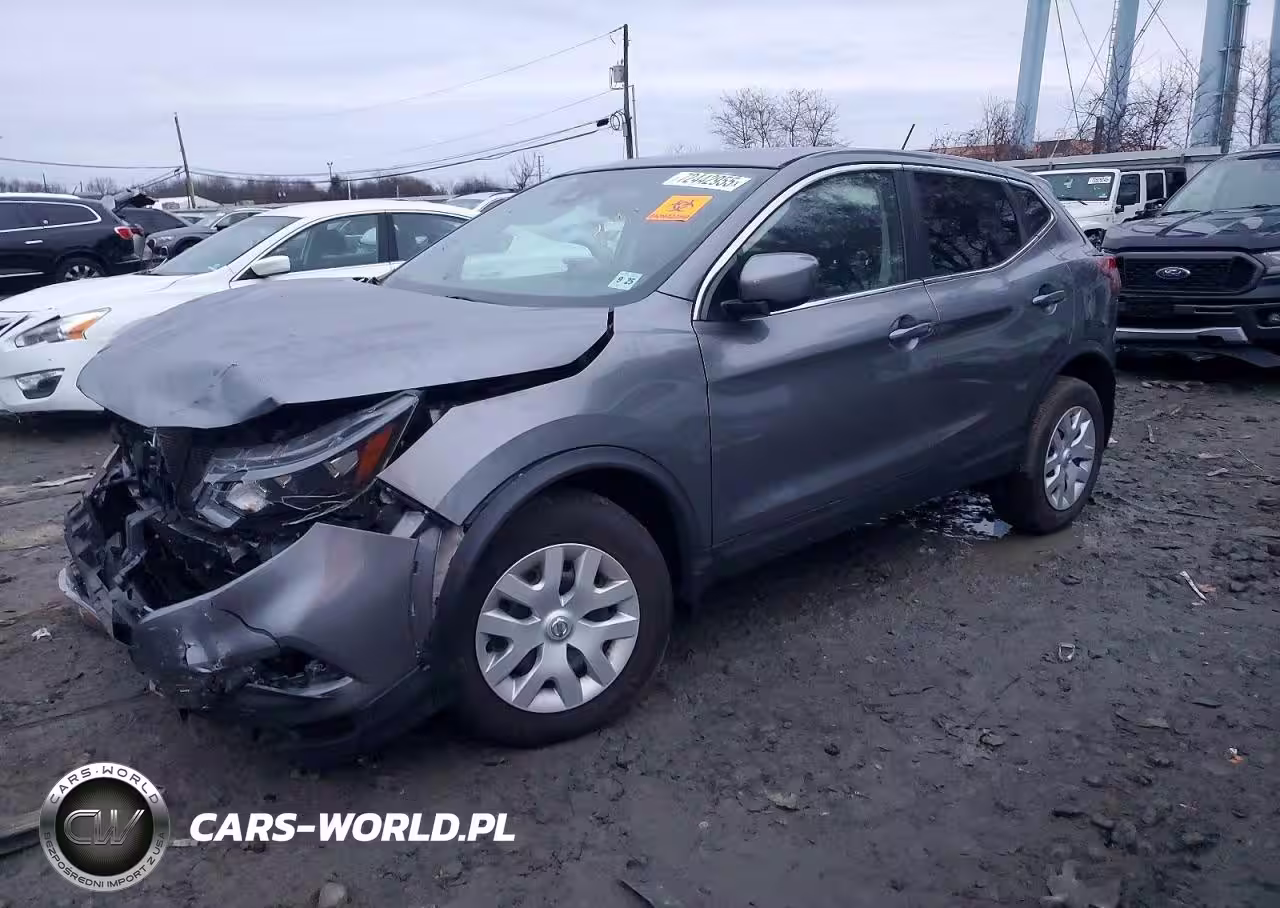 2020 Nissan Rogue Sport S