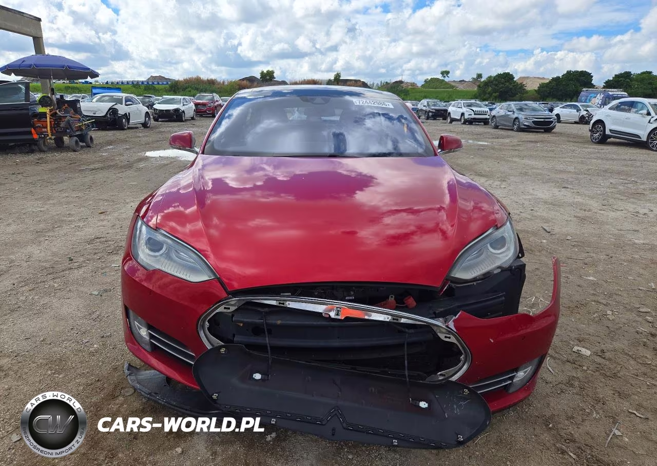 2015 Tesla Model S 90D VIN:5YJSA1V23FF097565 - 5