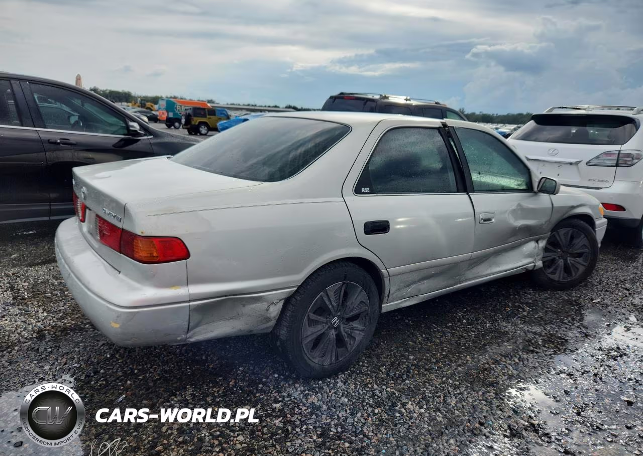 2001 Toyota Camry Le VIN:4T1BG22K21U850426 - 3