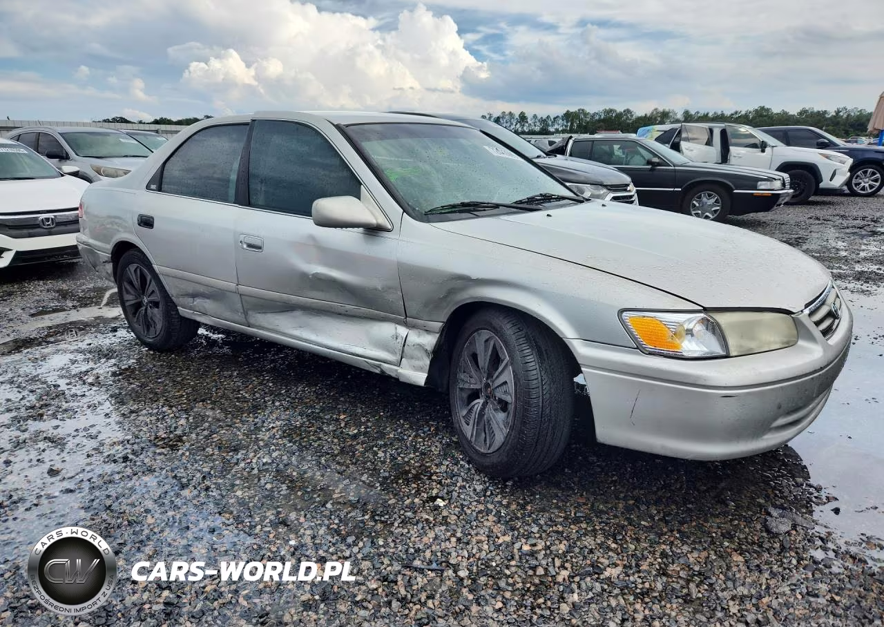 2001 Toyota Camry Le VIN:4T1BG22K21U850426 - 4